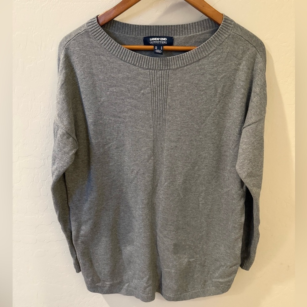 Lands’ End Women’s Gray Sweater – Size M